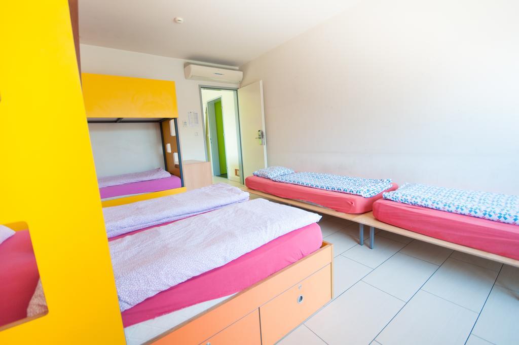 Simbol Rooms With Free Private Parking Laibach Zimmer foto