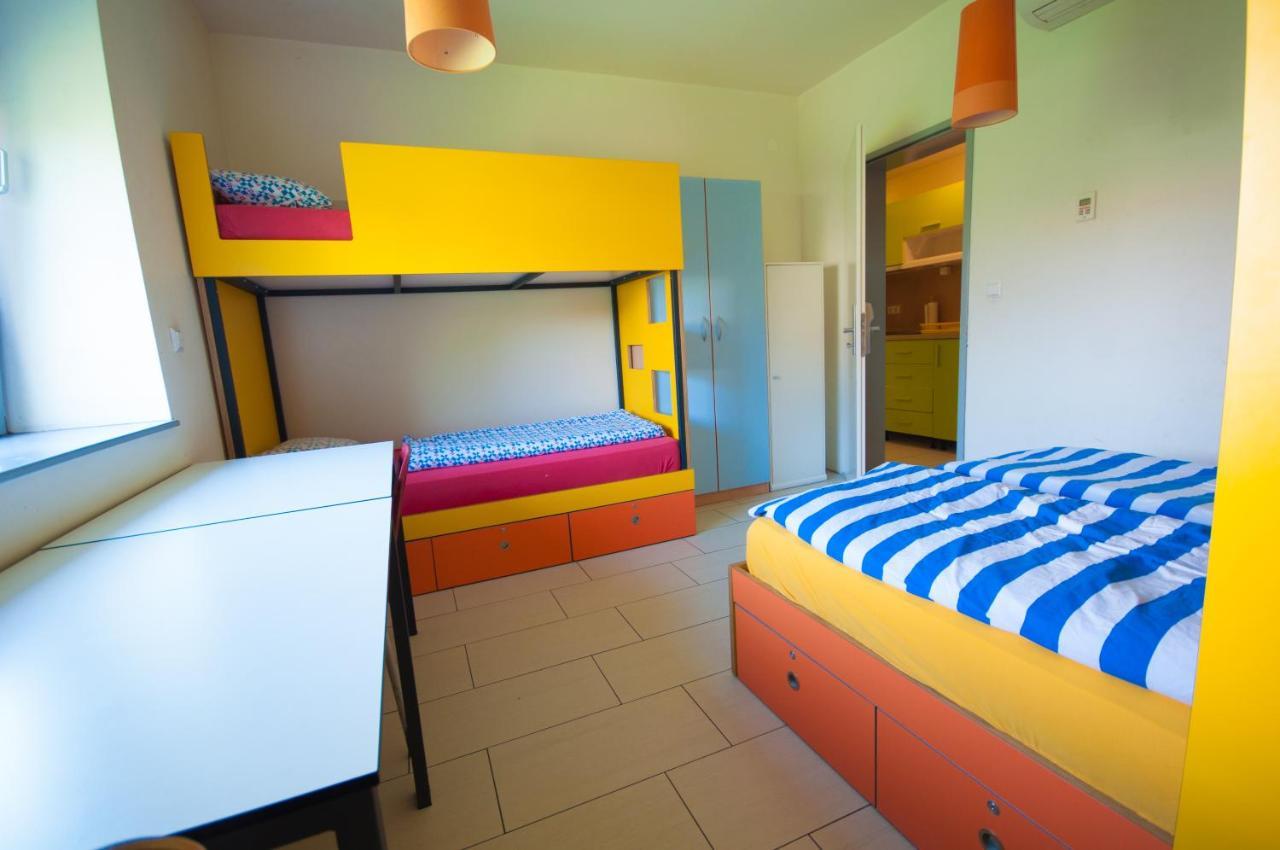 Simbol Rooms With Free Private Parking Laibach Zimmer foto