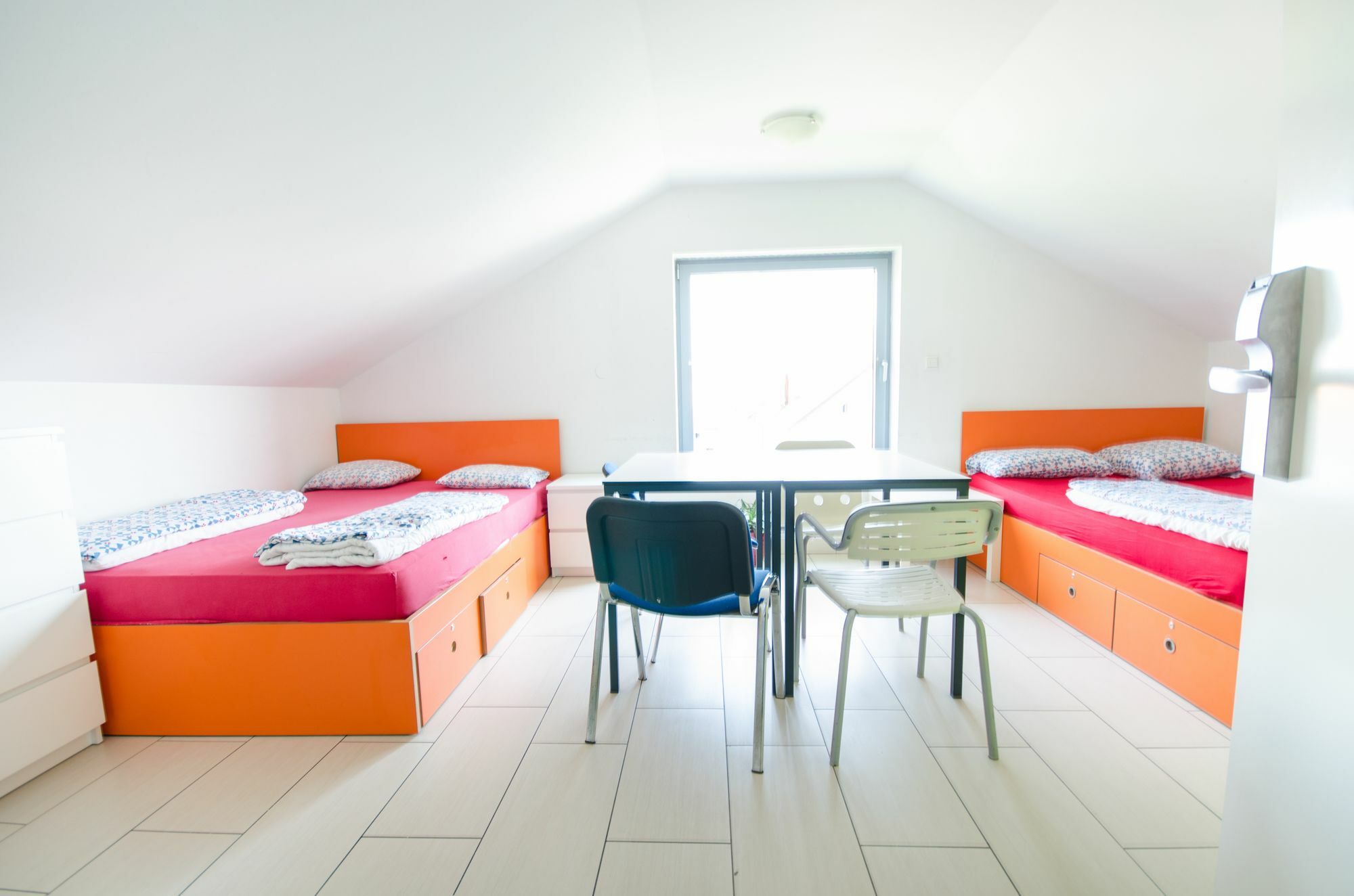 Simbol Rooms With Free Private Parking Laibach Exterior foto