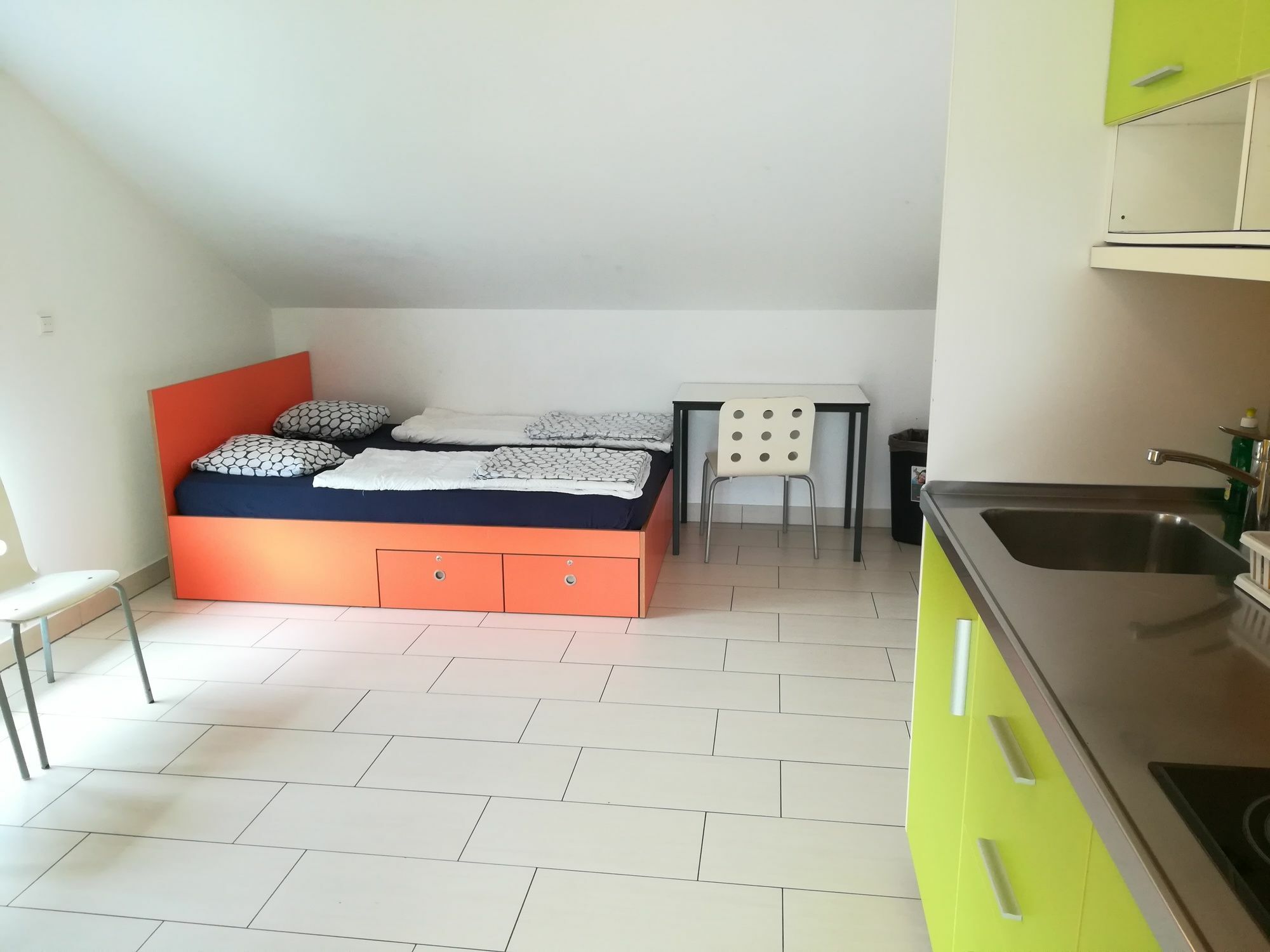 Simbol Rooms With Free Private Parking Laibach Exterior foto