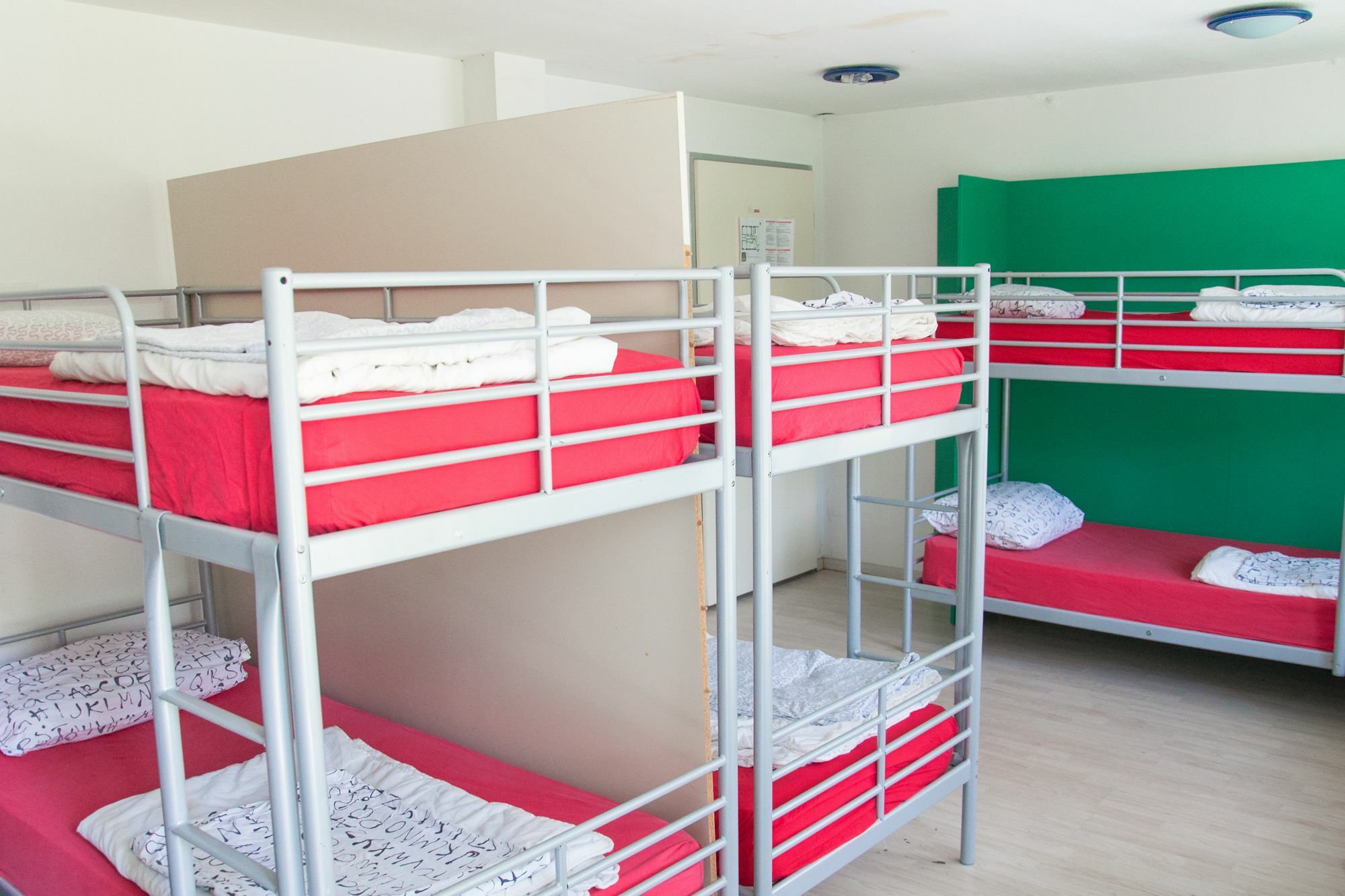 Simbol Rooms With Free Private Parking Laibach Exterior foto